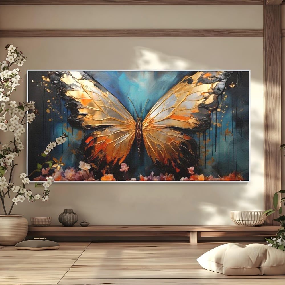 Tablou canvas cu tablou canvas cu fluture auriu si flori, in rama de aluminiu argintiu